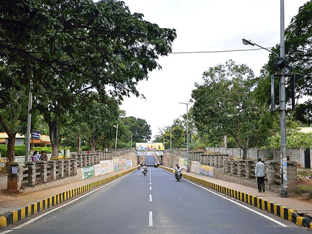 Mysore in Karnataka topped the charts, followed by Tiruchirappalli, Navi Mumbai, Kochi, Hassan, Mandya and Bengaluru. View of Underbridge opposite the Fire Brigade Saraswatipuram (Pavan Kumar KJ/HT Photo)
