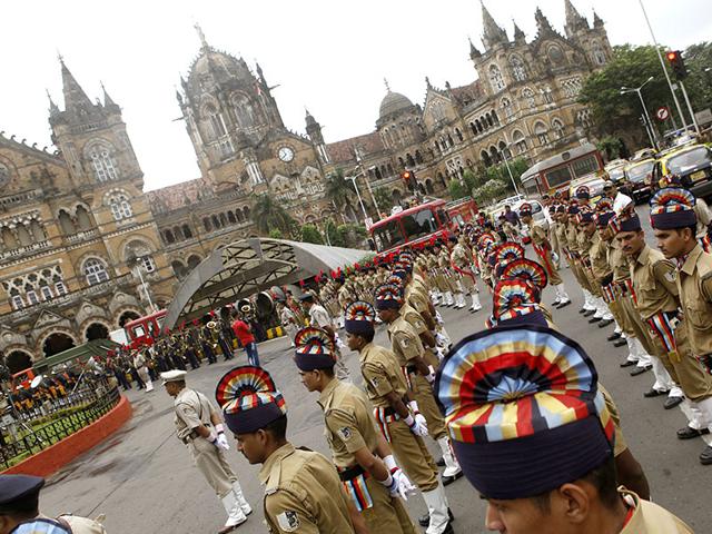 Brihanmumbai Municipal Security Force (BMSF) during the Independence Day celebrations at the BMC headquarters in Mumbai. (Arijit Sen/HT photo)