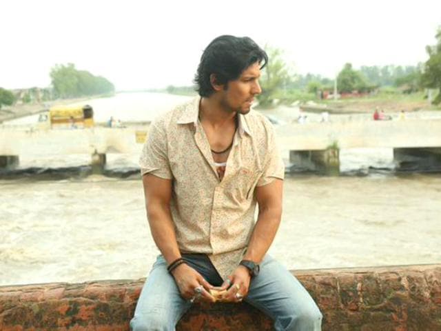 Randeep Hooda Starts Shooting For Yeh Laal Rang Hindustan Times We had a torturous experience.