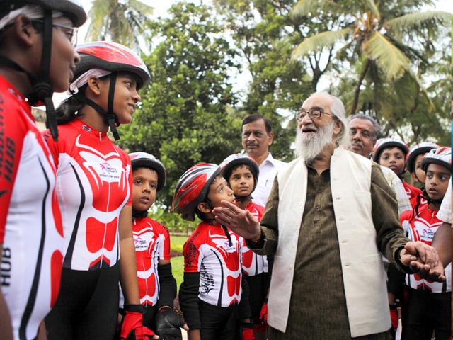 Babasaheb Purandare is well-known for his ballads and writing on Maratha warrior Shivaji. (HT file photo/Kalpak Pathak) Babasaheb Purandare is well-known for his ballads and writing on Maratha warrior Shivaji. (HT file photo/Kalpak Pathak)