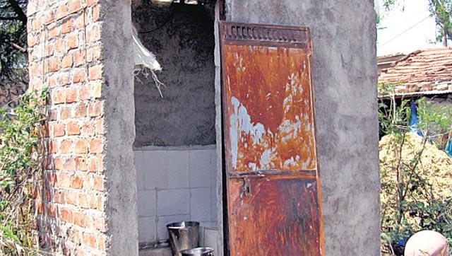 The Betul civic body has initiated this campaign to improve its Swachha Bharat ranking. (HT File Photo)