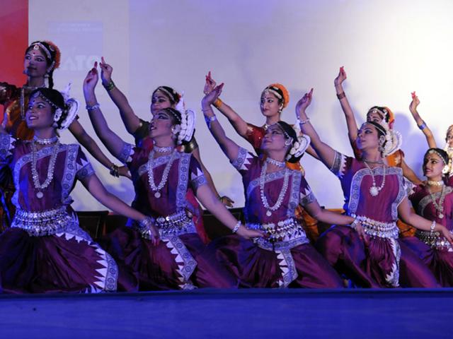 Artistes perform Odishi dance at the 31st IATO convention in Indore on Thursday. (Shankar Mourya/HT photo)