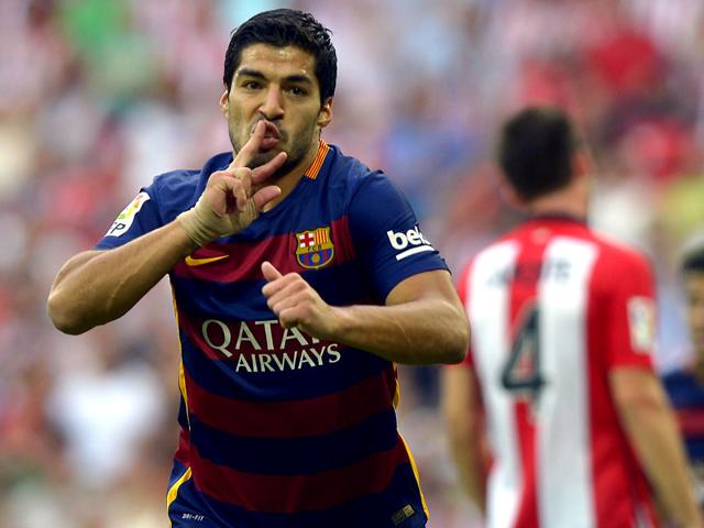 Barcelona's Luis Suarez celebrates scoring a goal during their La Liga match against Athletic Bilbao at San Mames stadium in Bilbao, Spain, on August 23, 2015. (Reuters Photo) Barcelona's Luis Suarez celebrates scoring a goal during their La Liga match against Athletic Bilbao at San Mames stadium in Bilbao, Spain, on August 23, 2015. (Reuters Photo)