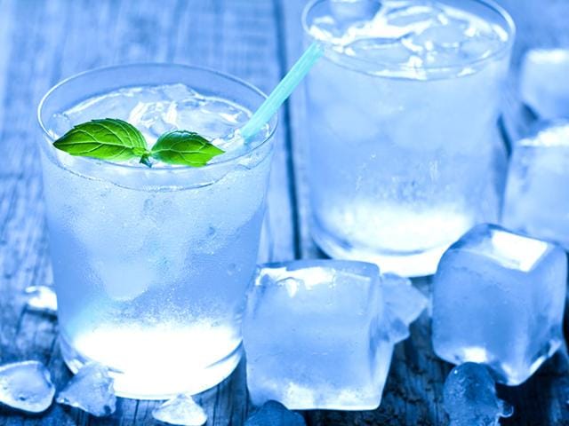 Ice water: It forces your body to burn fat by bringing your body temperature back to normal. 8 glasses a day burns some 70 calories!