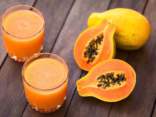 Papaya: It contains an enzyme called papain that improves protein digestion and absorption, which is key to boosting metabolism and burning fat.