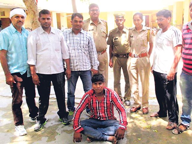 A team of Alwar police arrested Aslam from Ferozpur Jhirka in Mewat district of Haryana on Monday night. (HT Photo)