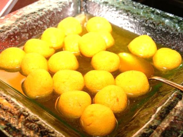 West Bengal and Odisha have been battling over the invention of 'rasogolla.' (Image via Wikimedia Commons) West Bengal and Odisha have been battling over the invention of 'rasogolla.' (Image via Wikimedia Commons)