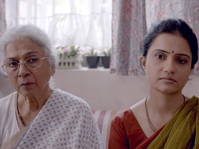 Ruchika Oberoi's film Island City connects three short stories around the common theme of Mumbai. (venice-days.com)