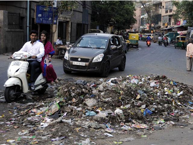 Abandoned garbage, missing sewer connections, damaged roads ail residents of illegal colonies Abandoned garbage, missing sewer connections, damaged roads ail residents of illegal colonies