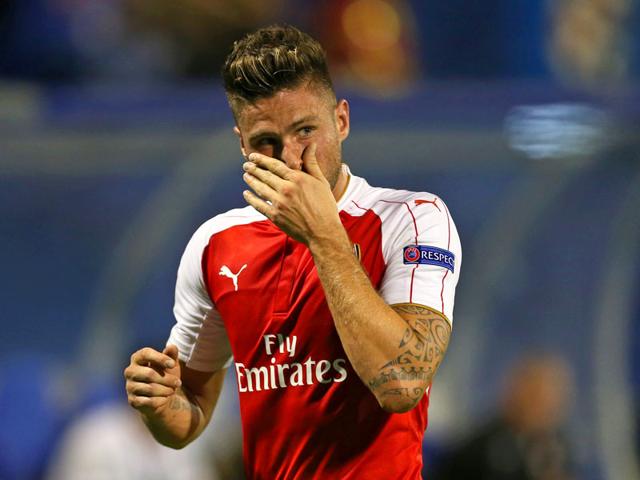 Arsenal's Olivier Giroud looks dejected after being sent off in his team's group stage encounter of the Uefa Champions League at Maksimir Stadium in Zagreb, Croatia, on September 16, 2015. (Reuters Photo) Arsenal's Olivier Giroud looks dejected after being sent off in his team's group stage encounter of the Uefa Champions League at Maksimir Stadium in Zagreb, Croatia, on September 16, 2015. (Reuters Photo)