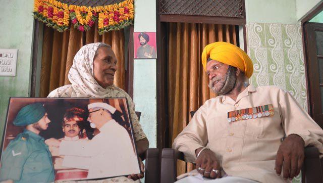 Award: Vir Chakra; Sikh Light Infantry; Kalidhar in J&K Award: Vir Chakra; Sikh Light Infantry; Kalidhar in J&K