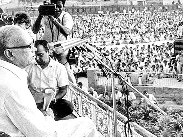 No one can tamper with democratic rights and civil liberties in India without a howl of protest rising to set the wrong right. Bihar’s JP and JP’s Bihar have vouchsafed that.(ht file photo) No one can tamper with democratic rights and civil liberties in India without a howl of protest rising to set the wrong right. Bihar’s JP and JP’s Bihar have vouchsafed that.(ht file photo)