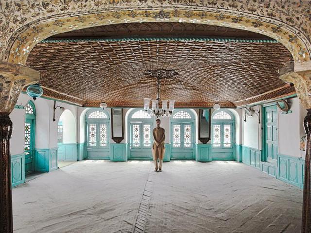 “Kashmir doesn’t allow photographers to think. There are images floating everywhere,” says Mehra (Amit Mehra ) 