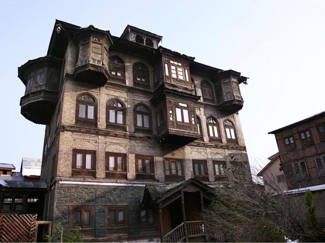 “In 2008, I gathered the courage to visit my ancestral home in Srinagar, which I knew was burnt down,” says Munshi (Veer Munshi)