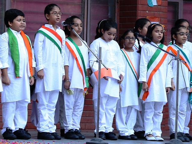 Presidium Ashok Vihar paid homage to known and unknown heroes of freedom struggle on the 69th Year of independence from British. (HT PACE)