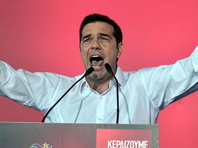 Radical left Syriza leader Alexis Tsipras addressing his party’s main pre-election rally in central Athens Syntagma square. (afp) Radical left Syriza leader Alexis Tsipras addressing his party’s main pre-election rally in central Athens Syntagma square. (afp)
