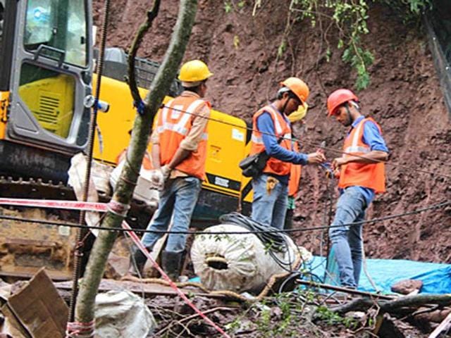 The two labourers were rescued after being trapped in a tunnel for 9 days in Bilaspur district of Himachal Pradesh. (HT Photo) The two labourers were rescued after being trapped in a tunnel for 9 days in Bilaspur district of Himachal Pradesh. (HT Photo)