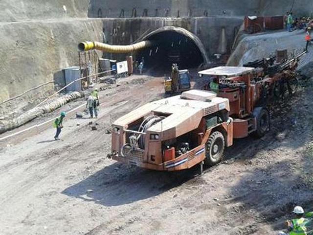 Rescue operations are underway at the mishap site in Bilaspur. (HT Photo) Rescue operations are underway at the mishap site in Bilaspur. (HT Photo)