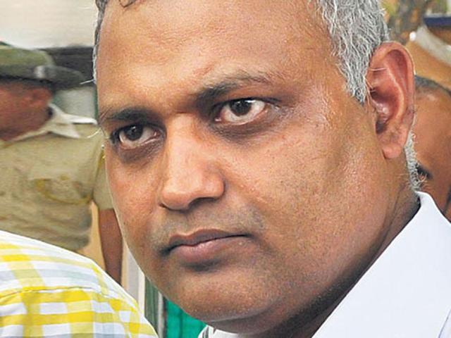 AAP leader Somnath Bharti outside CM Arvind Kejriwal’s house at Tilak Lane in New Delhi. (Sushil Kumar/HT File Photo) AAP leader Somnath Bharti outside CM Arvind Kejriwal’s house at Tilak Lane in New Delhi. (Sushil Kumar/HT File Photo)