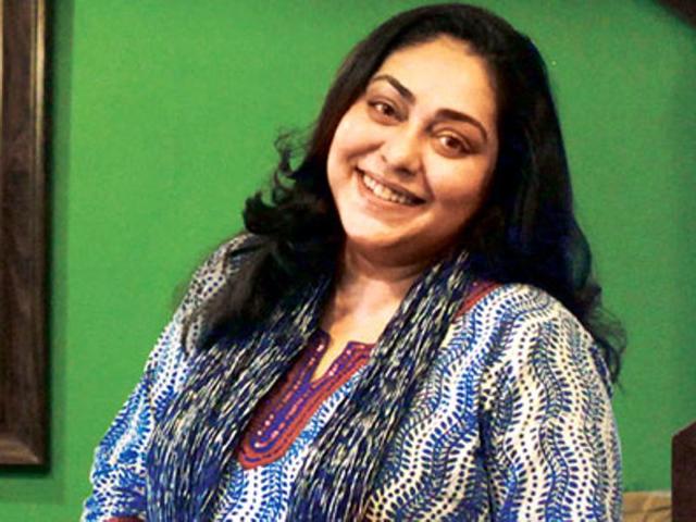 After a stint in full-time motherhood, Meghna Gulzar is returning with the crime-thriller Talvar, ready to wield the double-edged sword. (Kalpak Pathak/HT) After a stint in full-time motherhood, Meghna Gulzar is returning with the crime-thriller Talvar, ready to wield the double-edged sword. (Kalpak Pathak/HT)