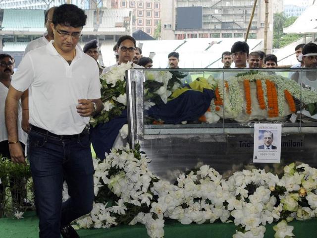 Former Indian cricketer Sourav Ganguly pays homage to Jagmohan Dalmiya, the president of Board of Control for Cricket in India (BCCI), who passed away at a city hospital on Sunday evening following a massive cardiac arrest. (Ashok Nath Dey/HT Photo) Former Indian cricketer Sourav Ganguly pays homage to Jagmohan Dalmiya, the president of Board of Control for Cricket in India (BCCI), who passed away at a city hospital on Sunday evening following a massive cardiac arrest. (Ashok Nath Dey/HT Photo)