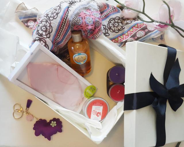 Sugarbox sends out a curated box of knick-knacks every month Sugarbox sends out a curated box of knick-knacks every month