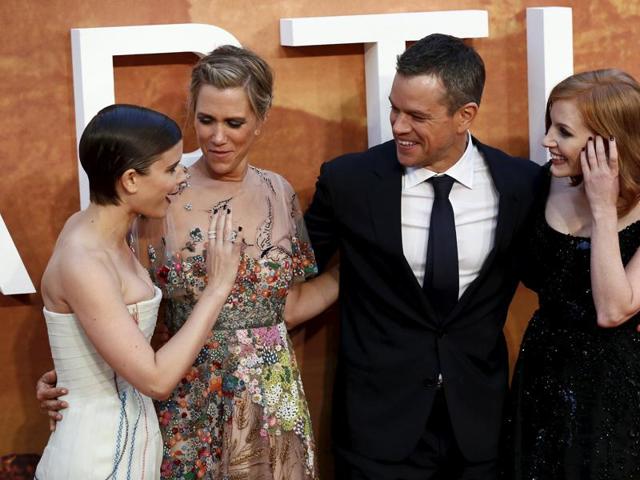 (L-R) Actors Kate Mara, Kristen Wiig, Matt Damon and Jessica Chastain arrives for the UK premiere of The Martian at Leicester Square in London. (REUTERS)