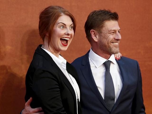 Actor Sean Bean and Ashley Moore arrive for the UK premiere of The Martian at Leicester Square in London. (REUTERS)