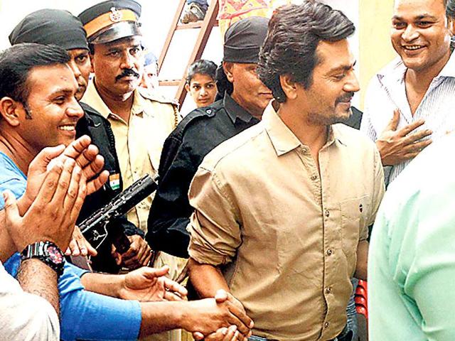 Several people greeted Nawazuddin Siddiqui as he arrived on the sets of a TV show (Photo: Yogen Shah)
