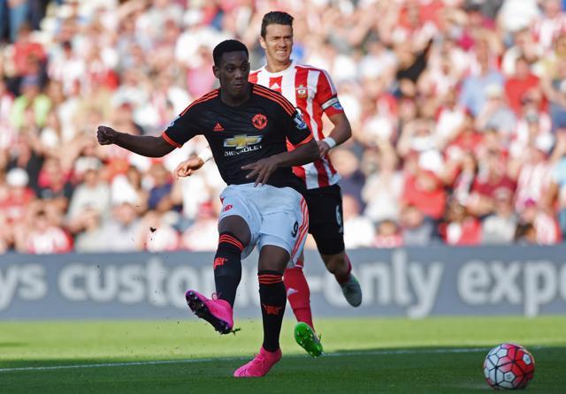 Anthony Martial scores the second goal for Manchester United in the 3-2 win vs Southampton at St Mary’s Stadium, on September 20, 2015. (Reuters Photo) Anthony Martial scores the second goal for Manchester United in the 3-2 win vs Southampton at St Mary’s Stadium, on September 20, 2015. (Reuters Photo)
