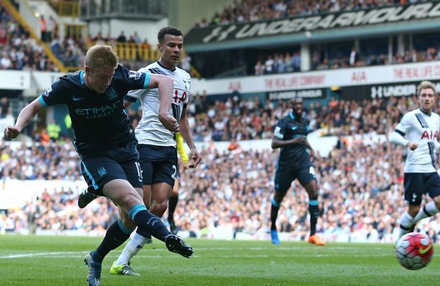 Manchester City's Belgian midfielder Kevin De Bruyne, left, scores the opening goal of the EPL match against Tottenham Hotspur at White Hart Lane, on September 26, 2015. (AFP Photo) Manchester City's Belgian midfielder Kevin De Bruyne, left, scores the opening goal of the EPL match against Tottenham Hotspur at White Hart Lane, on September 26, 2015. (AFP Photo)