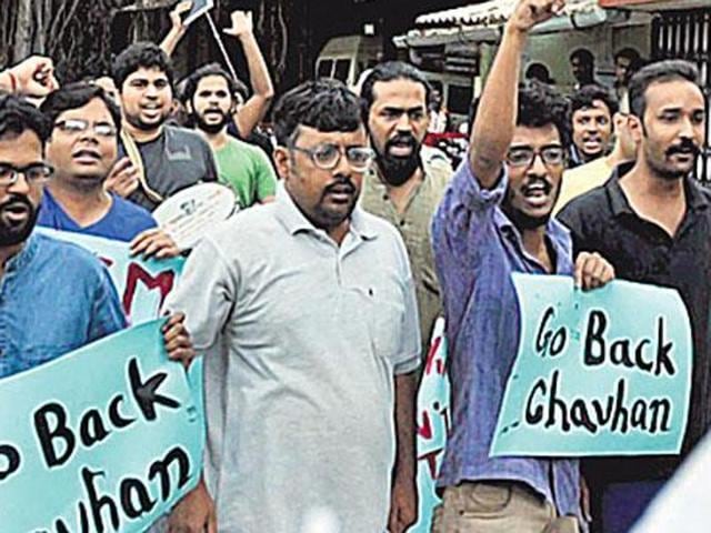 FTII students are demanding the cancellation of the appointment of Gajendra Chauhan as chairman a post occupied in the past by luminaries such as director Shyam Benegal. (HT photo) FTII students are demanding the cancellation of the appointment of Gajendra Chauhan as chairman a post occupied in the past by luminaries such as director Shyam Benegal. (HT photo)