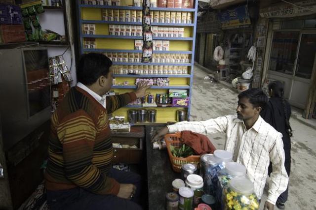 Local government director Priyank Bharti, through a circular, has directed regional deputy directors of municipal committees and all municipal corporation commissioners to check all shops selling tobacco in their areas. (Livemint Photo)