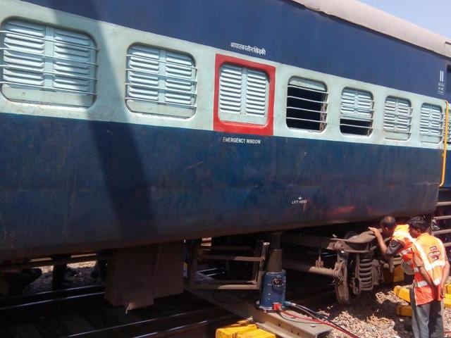 A coach of the Indore-Gwalior inter city express train derailed near Gwalior station on Tuesday morning. (Umesh Singh/HT photo)
