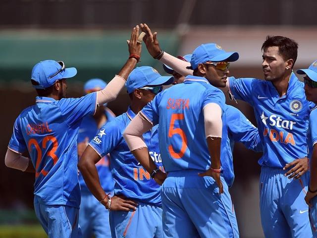 India A’s Hardik Pandya, second from right, celebrates the wicket of Miller with teammates. (AFP Photo) India A’s Hardik Pandya, second from right, celebrates the wicket of Miller with teammates. (AFP Photo)