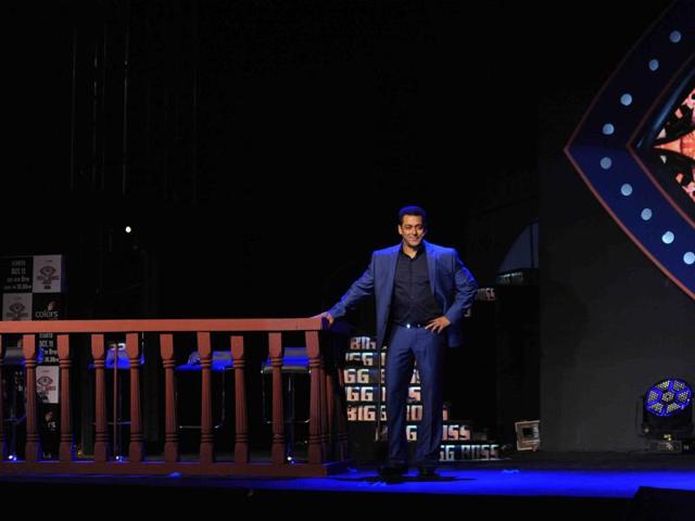 Salman Khan strikes a pose during a promotional event for Bigg Boss 9 in Mumbai on September 28, 2015. (AFP)