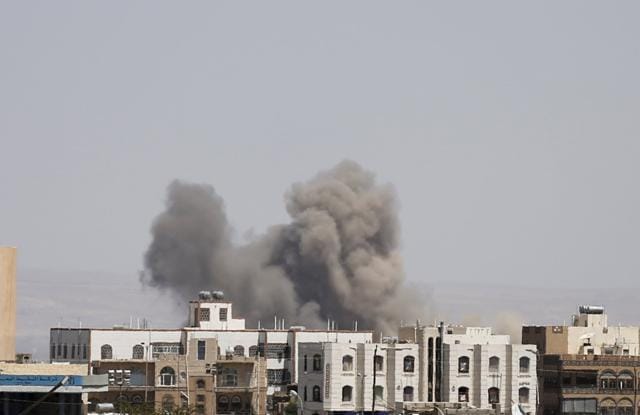 Smoke rises from the site of a Saudi-led air strike on the al-Dailami air base in Yemen's capital Sanaa September 29, 2015. (Reuters) Smoke rises from the site of a Saudi-led air strike on the al-Dailami air base in Yemen's capital Sanaa September 29, 2015. (Reuters)
