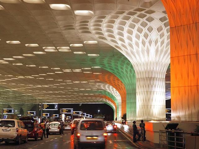 File photo of Mumbai Airport. Security was tightened at the airport on late night on September 29, 2015, after a call threatening serial blasts across its terminals. (Kalpak Pathak /Hindustan Times) File photo of Mumbai Airport. Security was tightened at the airport on late night on September 29, 2015, after a call threatening serial blasts across its terminals. (Kalpak Pathak /Hindustan Times)