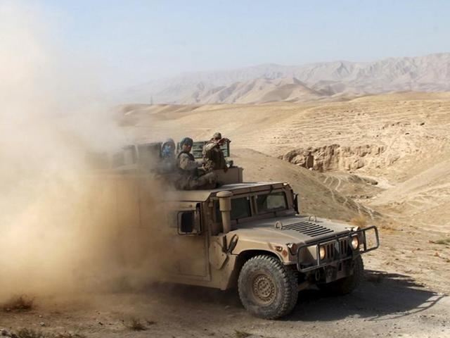 An Afghan security vehicle advances towards the city of Kunduz in Afghanistan. Government troops recaptured much of the strategic northern city of Kunduz from Taliban insurgents, three days after losing the provincial capital in an embarrassing defeat for Kabul and its US allies. (Reuters Photo) An Afghan security vehicle advances towards the city of Kunduz in Afghanistan. Government troops recaptured much of the strategic northern city of Kunduz from Taliban insurgents, three days after losing the provincial capital in an embarrassing defeat for Kabul and its US allies. (Reuters Photo)