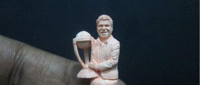Sachin’s chalk carving of Tendulkar. (Sachin Sanghe)