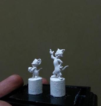 Sachin has also carved popular cartoon characters Tom and Jerry in chalk. (Sachin Sanghe)