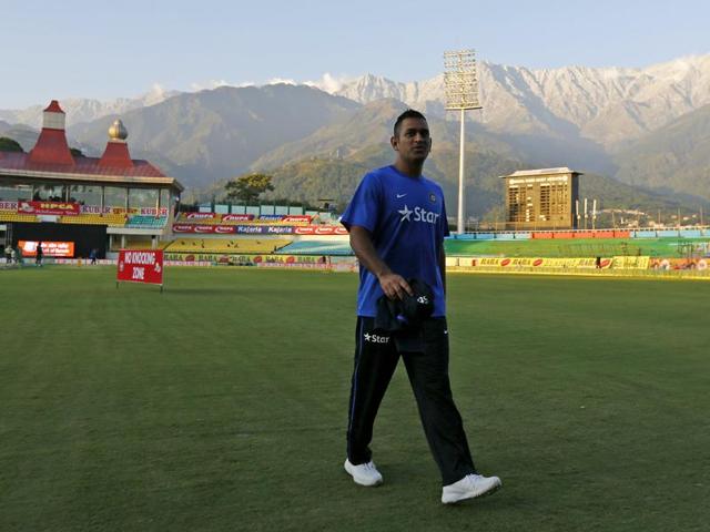 Indian captain MS Dhoni addresses a press conference on the eve of the first T20 match between India and South Africa in Dharamsala on October 1, 2015. (AFP) Indian captain MS Dhoni addresses a press conference on the eve of the first T20 match between India and South Africa in Dharamsala on October 1, 2015. (AFP)