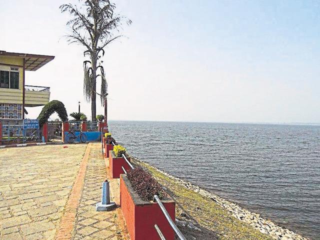 Nanaksagar dam. (HT File Photo) Nanaksagar dam. (HT File Photo)