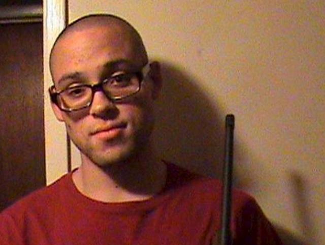 Oregon college shooter Chris Harper-Mercer, seen in an undated photo taken from his Myspace account October 2, 2015. (REUTERS Photo) Oregon college shooter Chris Harper-Mercer, seen in an undated photo taken from his Myspace account October 2, 2015. (REUTERS Photo)