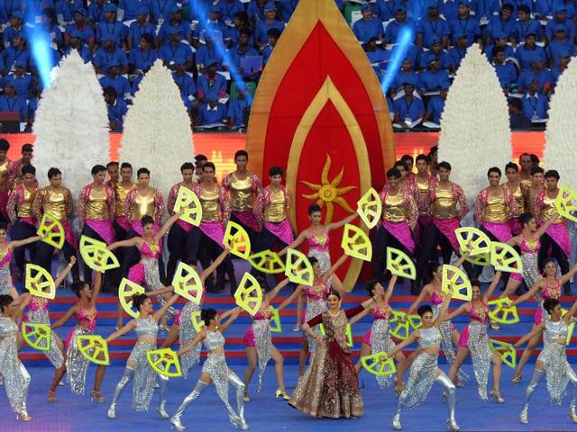 Aishwarya Rai Bachchan dances at a ceremony before the start of the Indian Super League (ISL) football match between Chennaiyin FC and Atletico-de-Kolkata in Chennai on October 3. (AFP PHOTO)