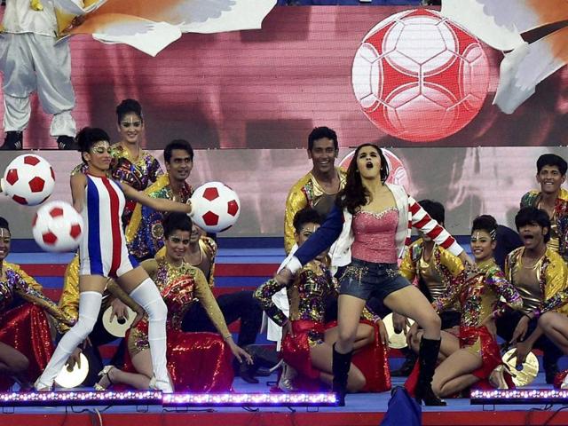 Alia Bhatt enjoys her performance at the opening ceremony of ISL 2015 in Chennai on October 3. (PTI PHOTO)