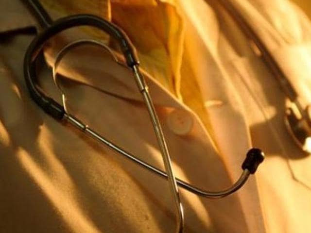 Dismal record as 80% students who get MBBS degrees from China and Russia can’t start practice as they flunk mandatory screening test on their return to India (HT Photo) Dismal record as 80% students who get MBBS degrees from China and Russia can’t start practice as they flunk mandatory screening test on their return to India (HT Photo)