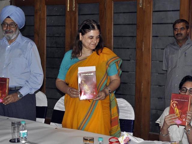 A favourite student, Maneka Gandhi launches teacher's book