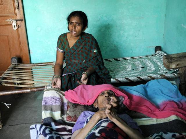 Lila (75) and Savitri, mother and sister respectively of Hariom, one of the accused in Mohmammad Ikhlaq's killing in Dadri.(Hindustan Times)