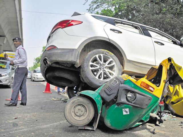 An alleged gangster and his driver were shot at near MG Road metro station in July. An auto driver was killed in the incident. (HT File Photo) An alleged gangster and his driver were shot at near MG Road metro station in July. An auto driver was killed in the incident. (HT File Photo)